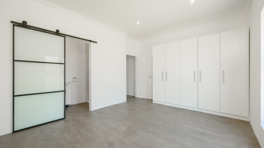 3 Bedroom Property for Sale in Struisbaai Western Cape